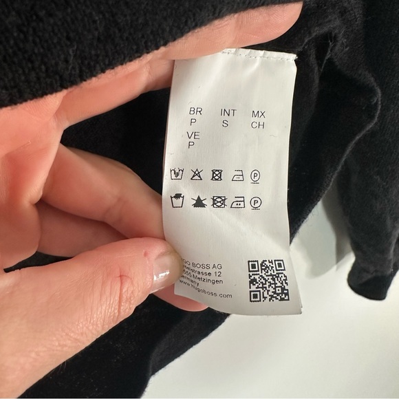 Men's Hugo Boss Merino Wool Sweater size small - Picture 7 of 10